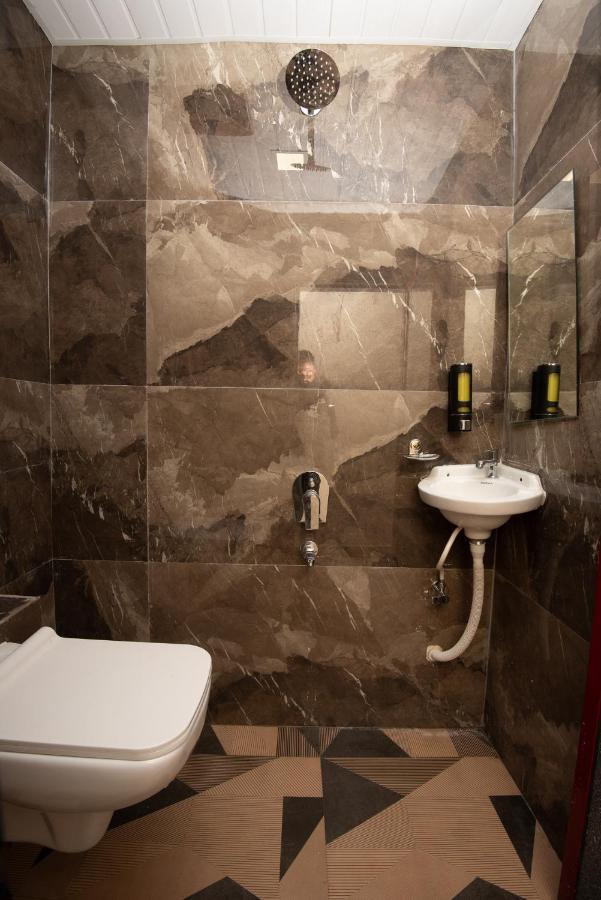 Hotel Priceless Suite Bombay Exhibition Centre Goregaon West Mumbai Luaran gambar